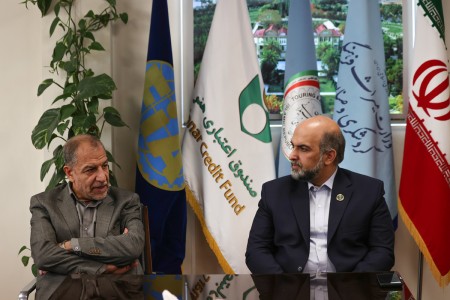 آیین انعقاد تفاهم نامه همکاری کانون جهانگردی و اتومبیلرانی با صندوق اعتباری هنر