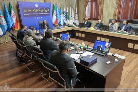 کمیته مشورتی توسعه فعالیت های حوزه اتومبیلرانی و وسایل نقلیه گردشگری