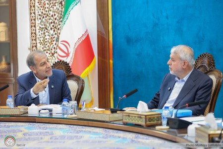 نشست مجمع عمومی سالیانه کانون جهانگردی و اتومبیلرانی