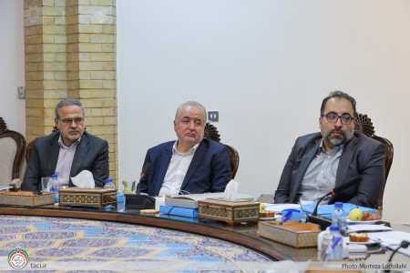 نشست مجمع عمومی سالیانه کانون جهانگردی و اتومبیلرانی