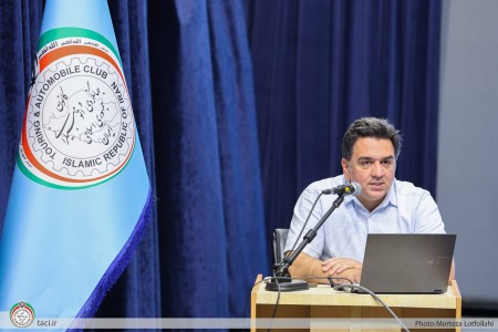 کلاس آموزشی نقشه خوانی رالی تور گردشگری خانوادگی کارکنان وزارت میراث فرهنگی(تهران_ ساری)